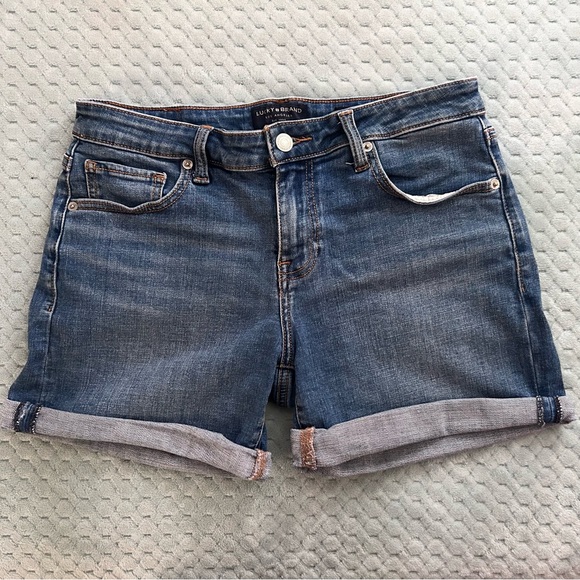 Lucky Brand Women’s Denim Shorts. Size 6/28. EUC - Picture 1 of 7